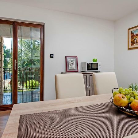 רוביני Apartment Nika מראה חיצוני תמונה