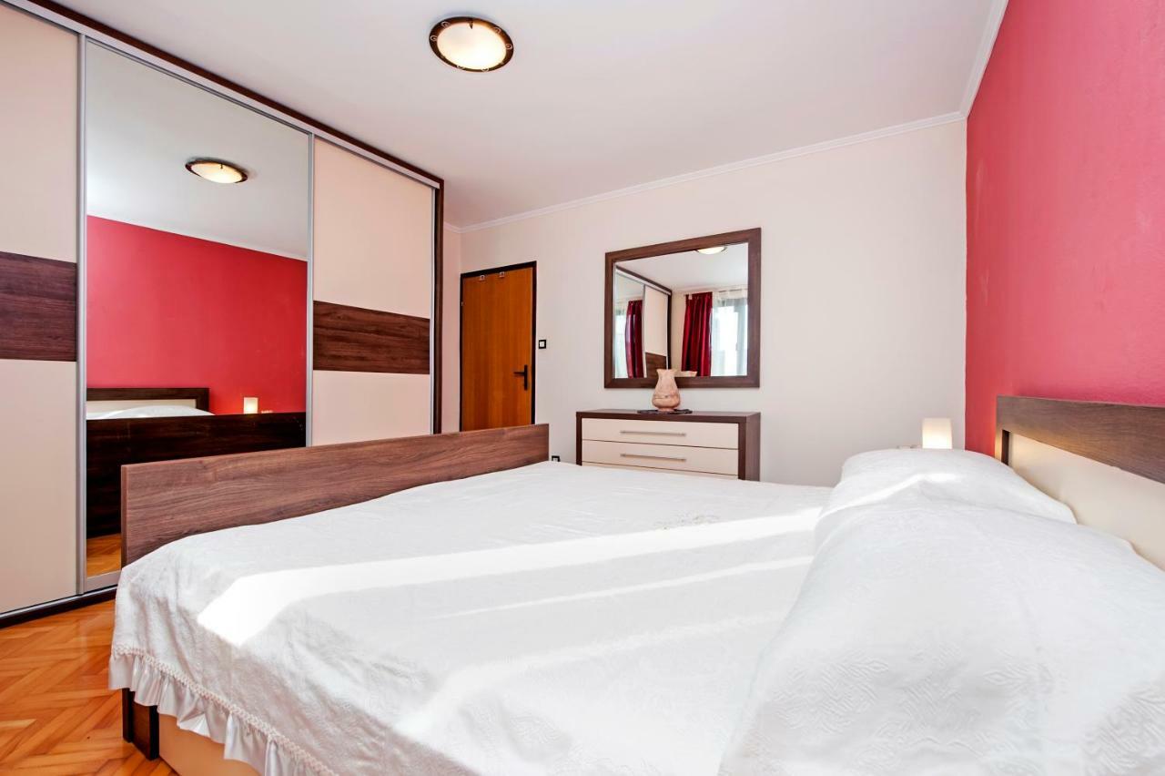 רוביני Apartment Nika מראה חיצוני תמונה